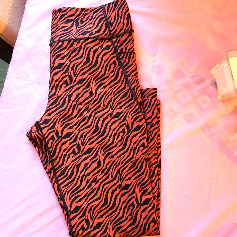 Victoria's Secret Tiger Stripe Leggings